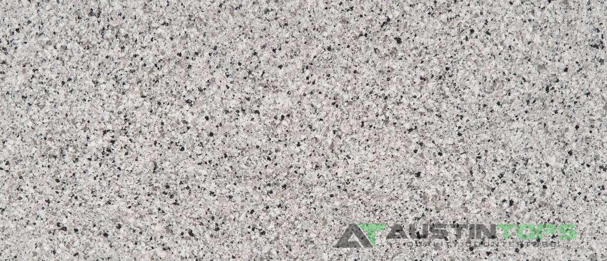 pearl-gray-quartz-closeup